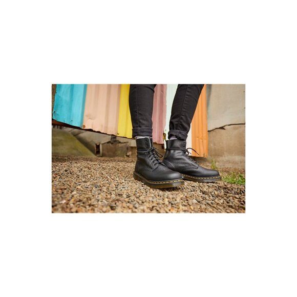 🆕 DR. MARTENS 1460 Pascal Water Resistant Ankle Boot Bootie Black 7 - Picture 2 of 13